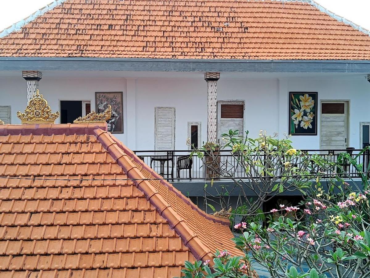 Roy Guest House Canggu Extérieur photo